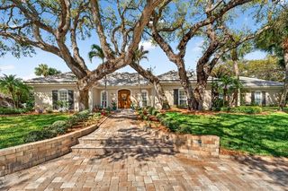 4691 Pebble Bay Circle, Vero Beach, FL 32963