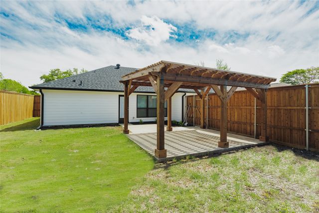 3617 Knights Bridge Drive, Rowlett, TX 75088