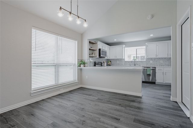 3617 Knights Bridge Drive, Rowlett, TX 75088