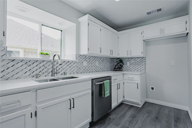 3617 Knights Bridge Drive, Rowlett, TX 75088