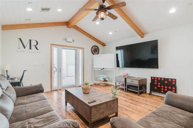 1527 N Valley Street, Burbank, CA 91505