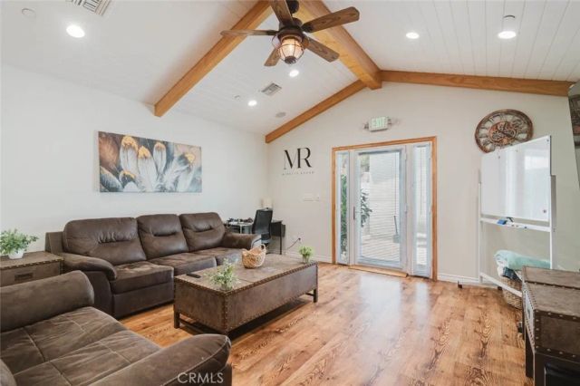 1527 N Valley Street, Burbank, CA 91505