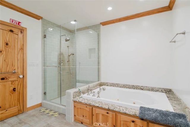 1527 N Valley Street, Burbank, CA 91505