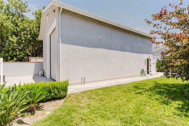 1527 N Valley Street, Burbank, CA 91505