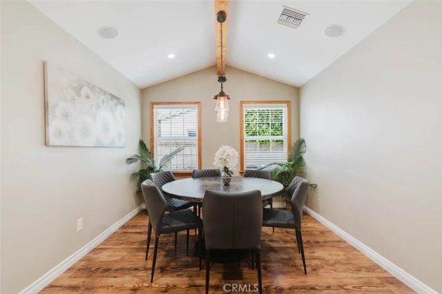 1527 N Valley Street, Burbank, CA 91505