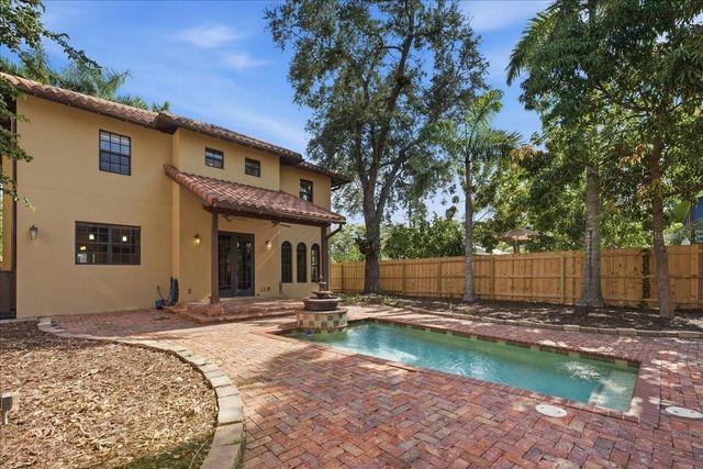 1719 7TH STREET, Sarasota, FL 34236