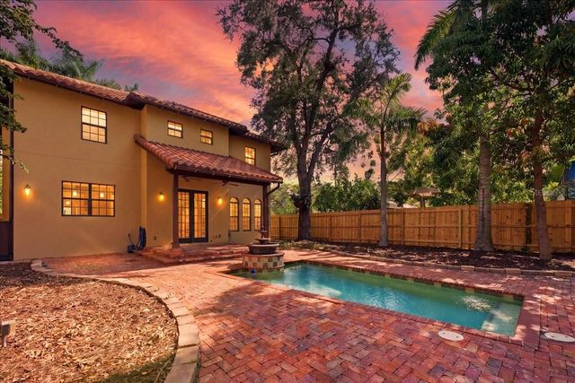 1719 7TH STREET, Sarasota, FL 34236