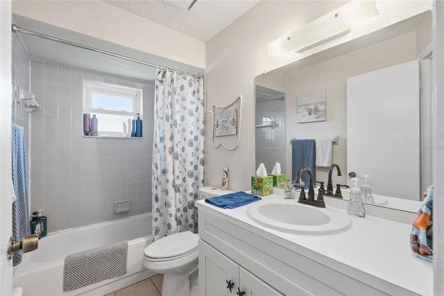 3035 QUEEN PALM DRIVE, Edgewater, FL 32141