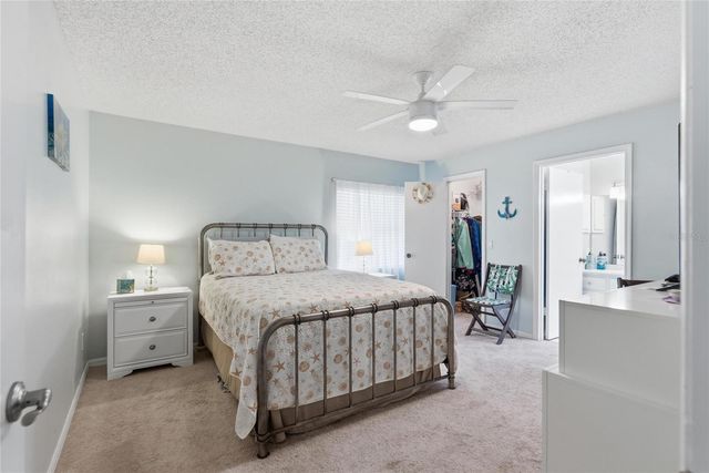 3035 QUEEN PALM DRIVE, Edgewater, FL 32141