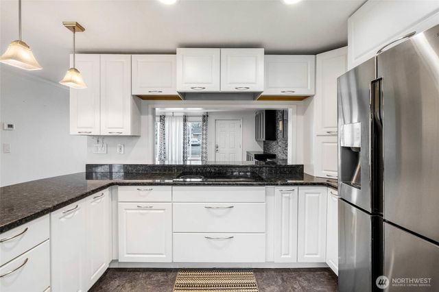 717 S Locust Lane, Moses Lake, WA 98837