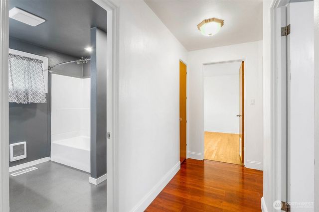 717 S Locust Lane, Moses Lake, WA 98837