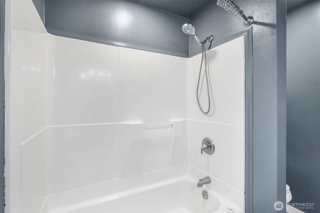 717 S Locust Lane, Moses Lake, WA 98837