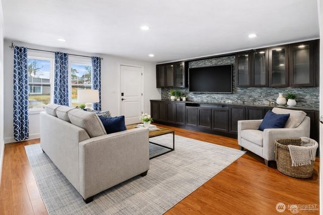 717 S Locust Lane, Moses Lake, WA 98837