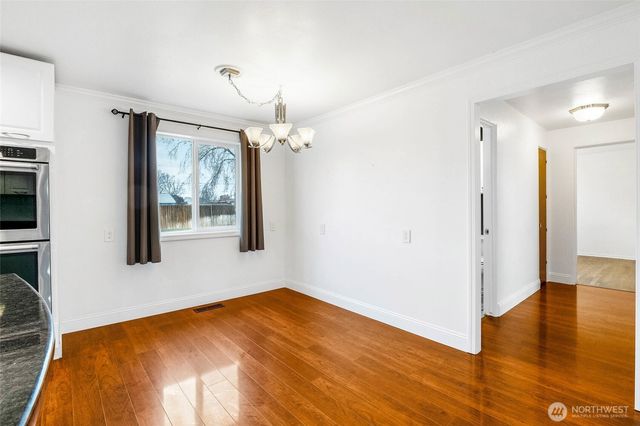 717 S Locust Lane, Moses Lake, WA 98837