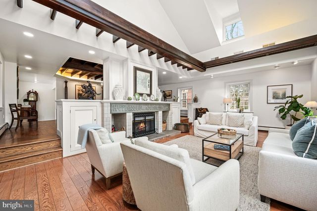 511 W MORELAND AVE, Philadelphia, PA 19118