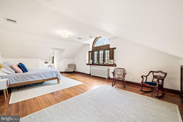 511 W MORELAND AVE, Philadelphia, PA 19118