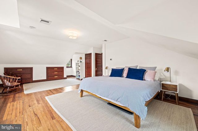 511 W MORELAND AVE, Philadelphia, PA 19118