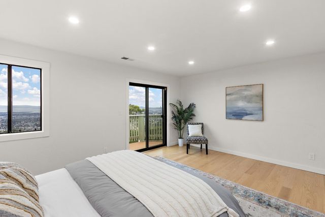 3600 Klamath Street, Oakland, CA 94602