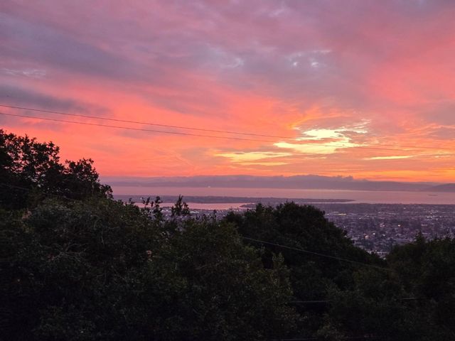 3600 Klamath Street, Oakland, CA 94602
