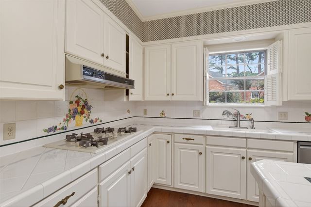 522 Rives Place, Shreveport, LA 71106