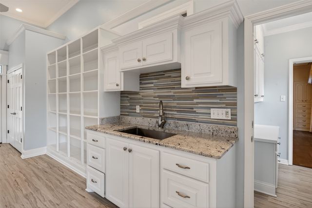 522 Rives Place, Shreveport, LA 71106