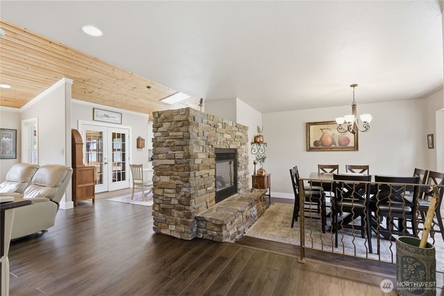9156 Old Olympic Highway, Sequim, WA 98382