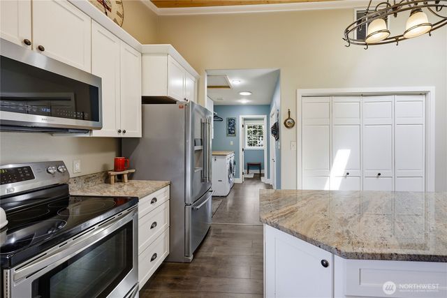 9156 Old Olympic Highway, Sequim, WA 98382