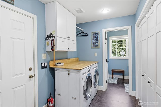 9156 Old Olympic Highway, Sequim, WA 98382