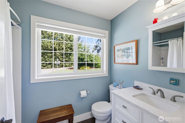9156 Old Olympic Highway, Sequim, WA 98382