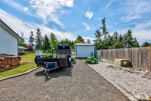 9156 Old Olympic Highway, Sequim, WA 98382
