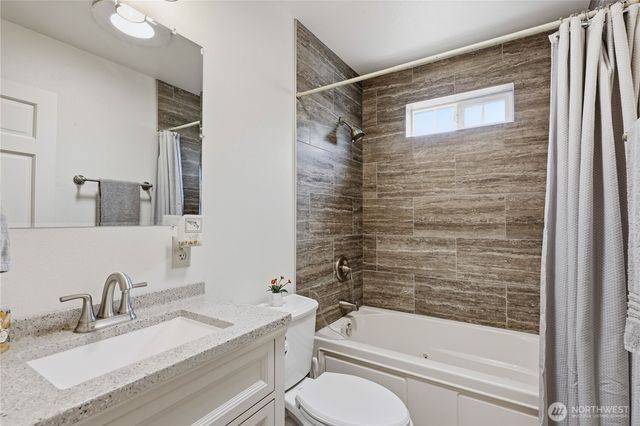 9156 Old Olympic Highway, Sequim, WA 98382