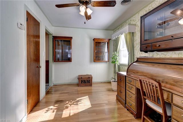 8513 Orcutt AVE, Hampton, VA 23605