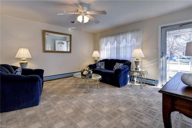 8513 Orcutt AVE, Hampton, VA 23605