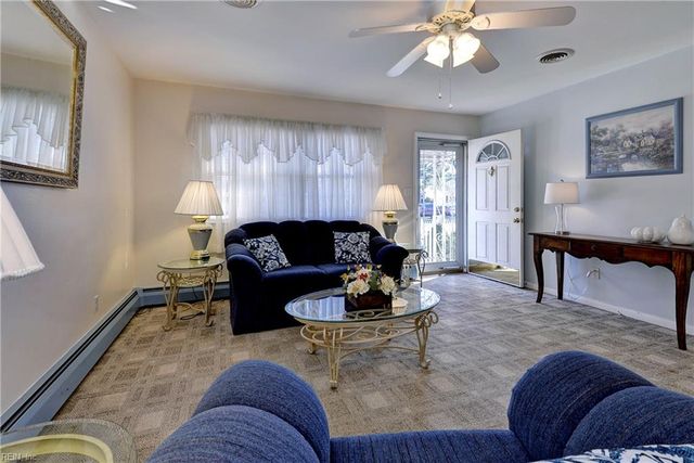 8513 Orcutt AVE, Hampton, VA 23605