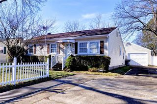 8513 Orcutt AVE, Hampton, VA 23605
