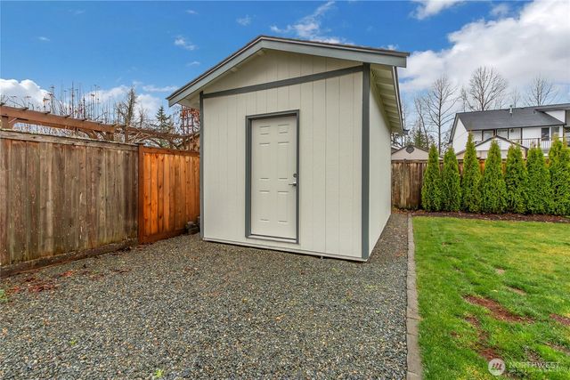 17918 67th Avenue E, Puyallup, WA 98375