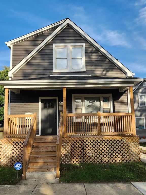 12317 S Carpenter Street, Calumet Park, IL 60827 — exterior