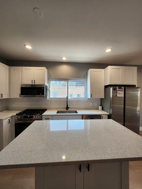 12317 S Carpenter Street, Calumet Park, IL 60827 — photo 2