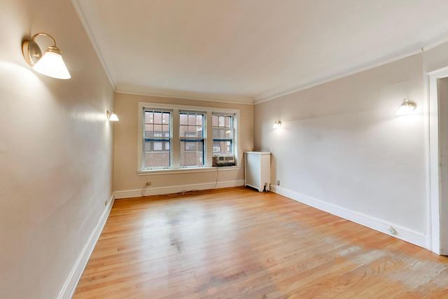 730 Hinman Avenue 3W, Evanston, IL 60202