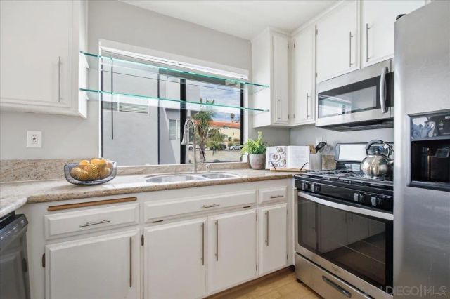 1124 Fresno 1, San Diego, CA 92110