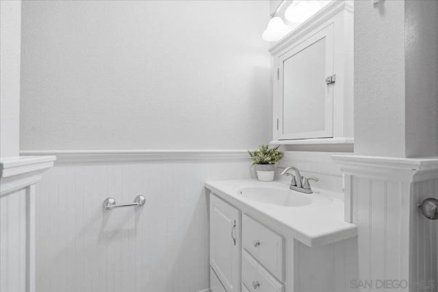 1124 Fresno 1, San Diego, CA 92110