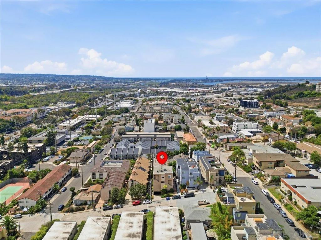 1124 Fresno 1, San Diego, CA 92110
