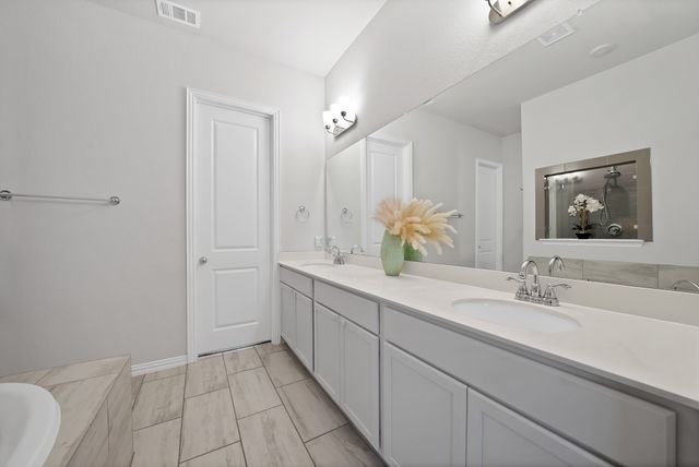 2502 Westbank Trail, Garland, TX 75042