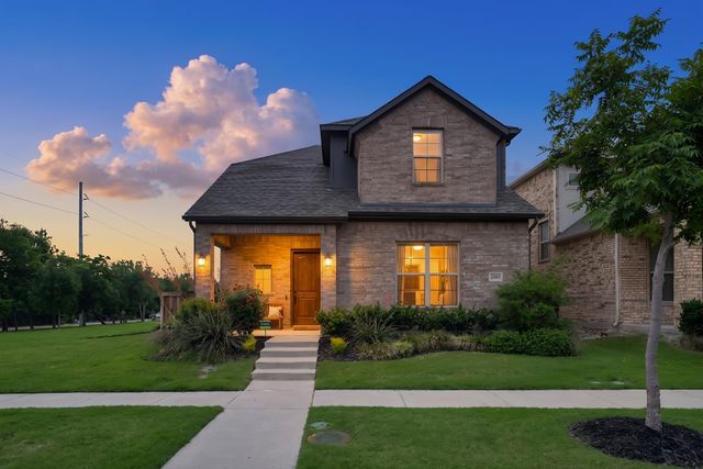 2502 Westbank Trail, Garland, TX 75042