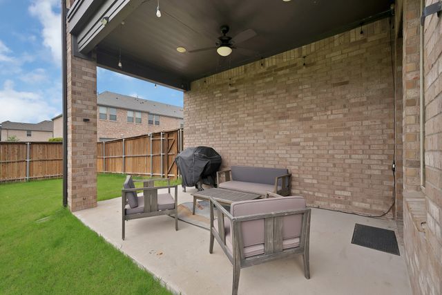 2502 Westbank Trail, Garland, TX 75042