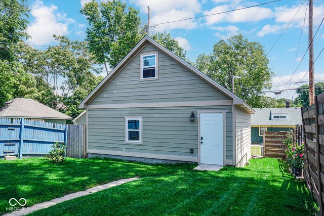 3245 Ruckle Street, Indianapolis, IN 46205