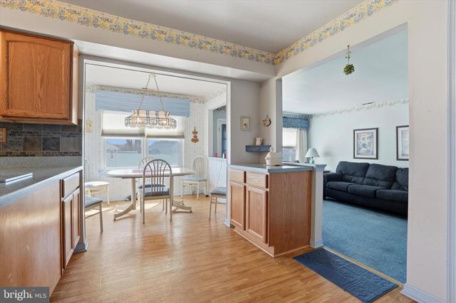 1640 BRITANY DR, Bensalem, PA 19020