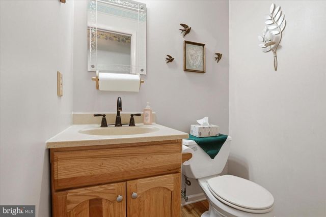 1640 BRITANY DR, Bensalem, PA 19020