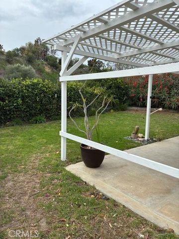 67 Calle Vista, Camarillo, CA 93010