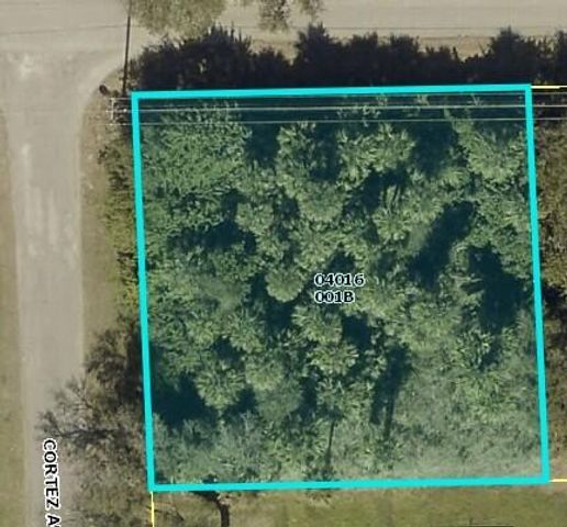 207 NW 6TH Place, Lehigh Acres, FL 33972